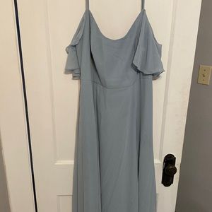 I am selling a size 16, Bridesmaids Dress from David’s Bridal. PERFECT CONDITION